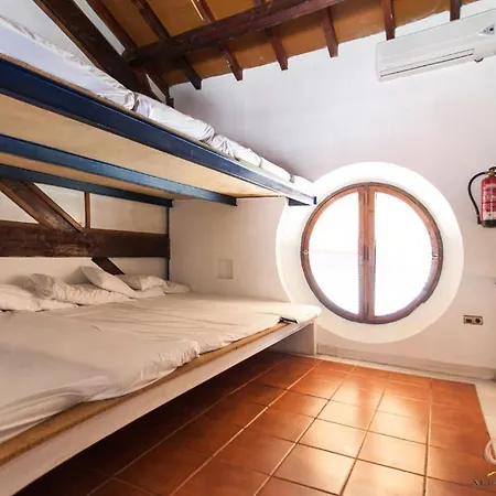 De Hostel *
